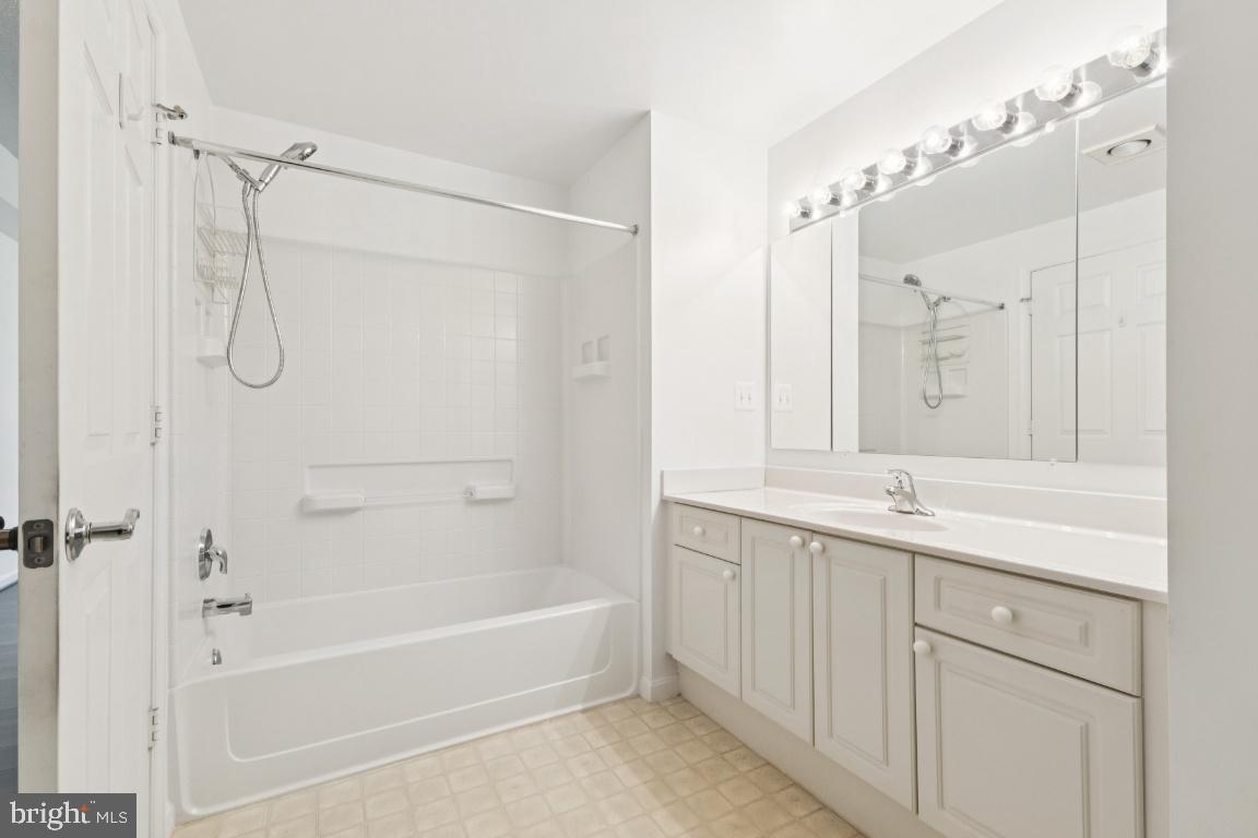 19355 Cypress Ridge Ter #423