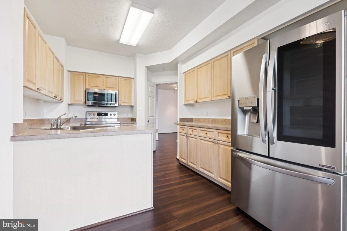 19355 Cypress Ridge Ter #423