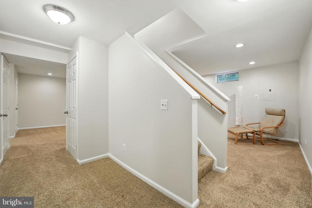 42972 DEER CHASE PLACE