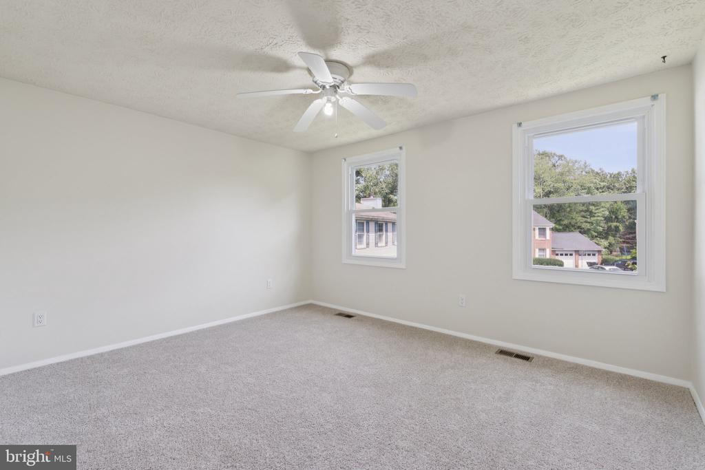 112 Buckeye Ct