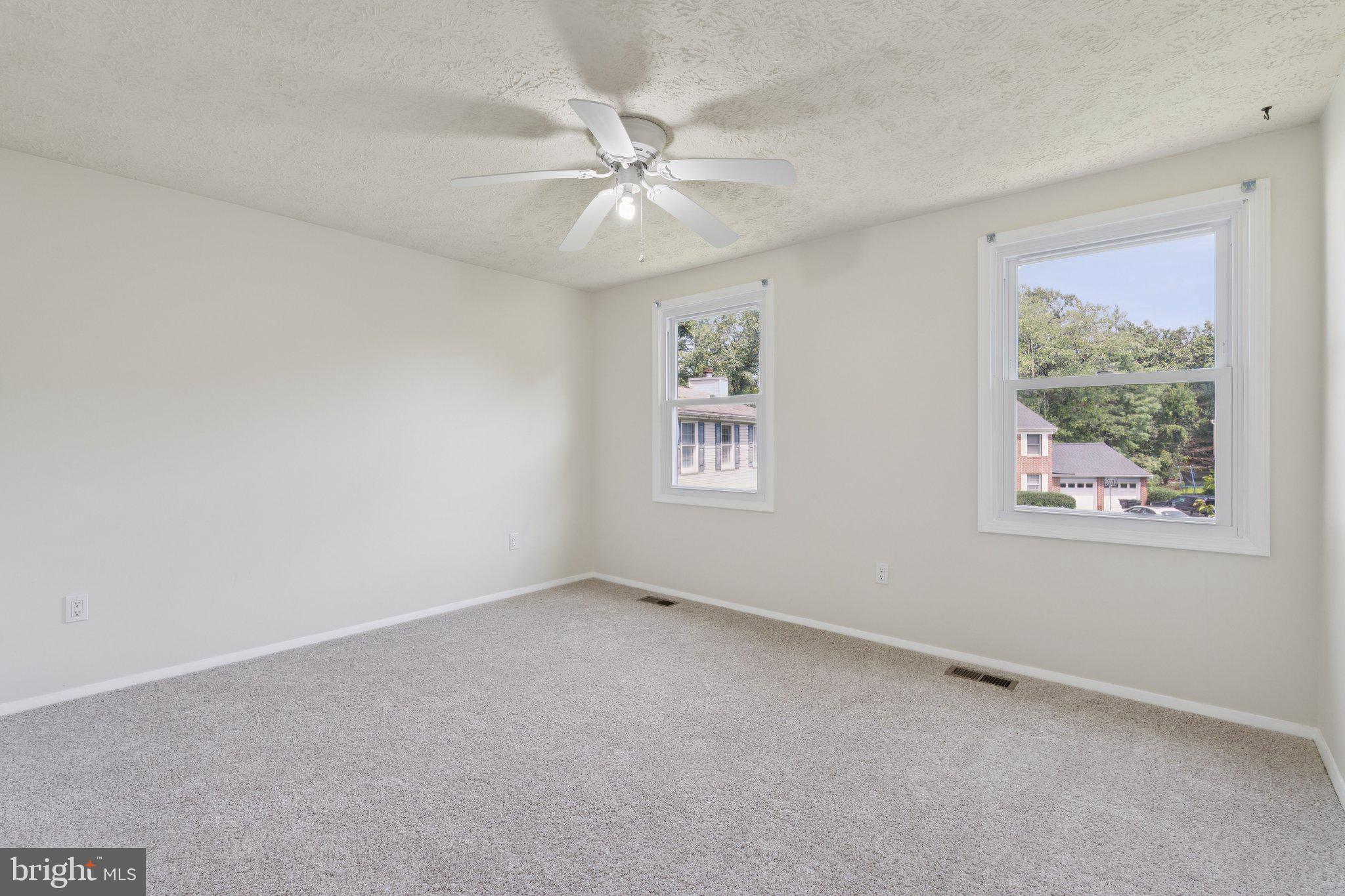 112 Buckeye Ct