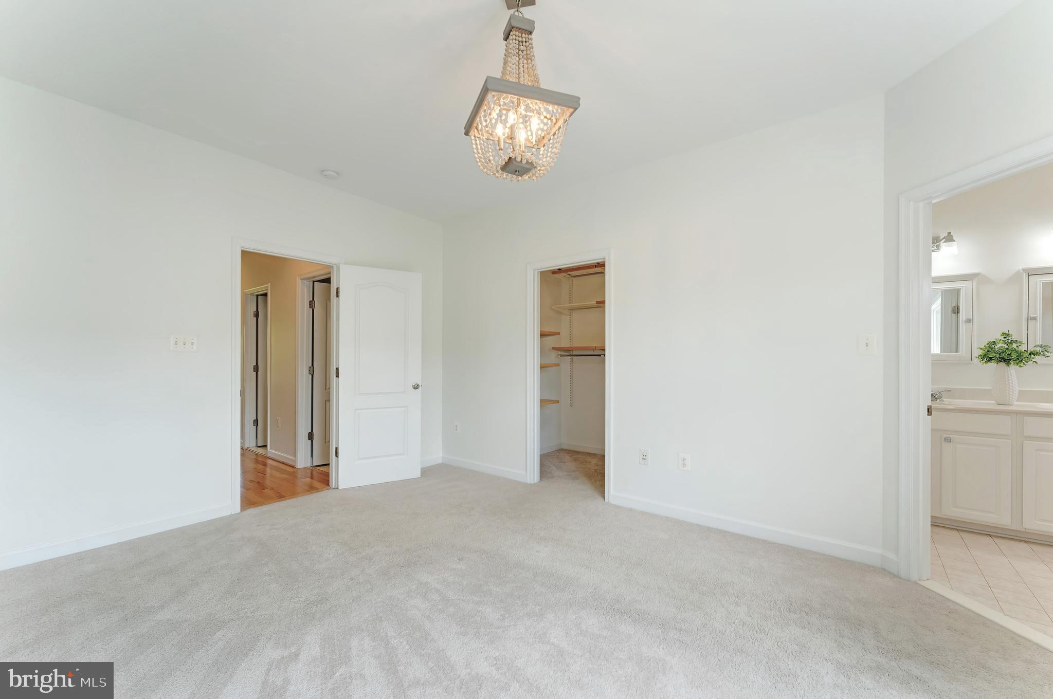 42576 Magellan Sq