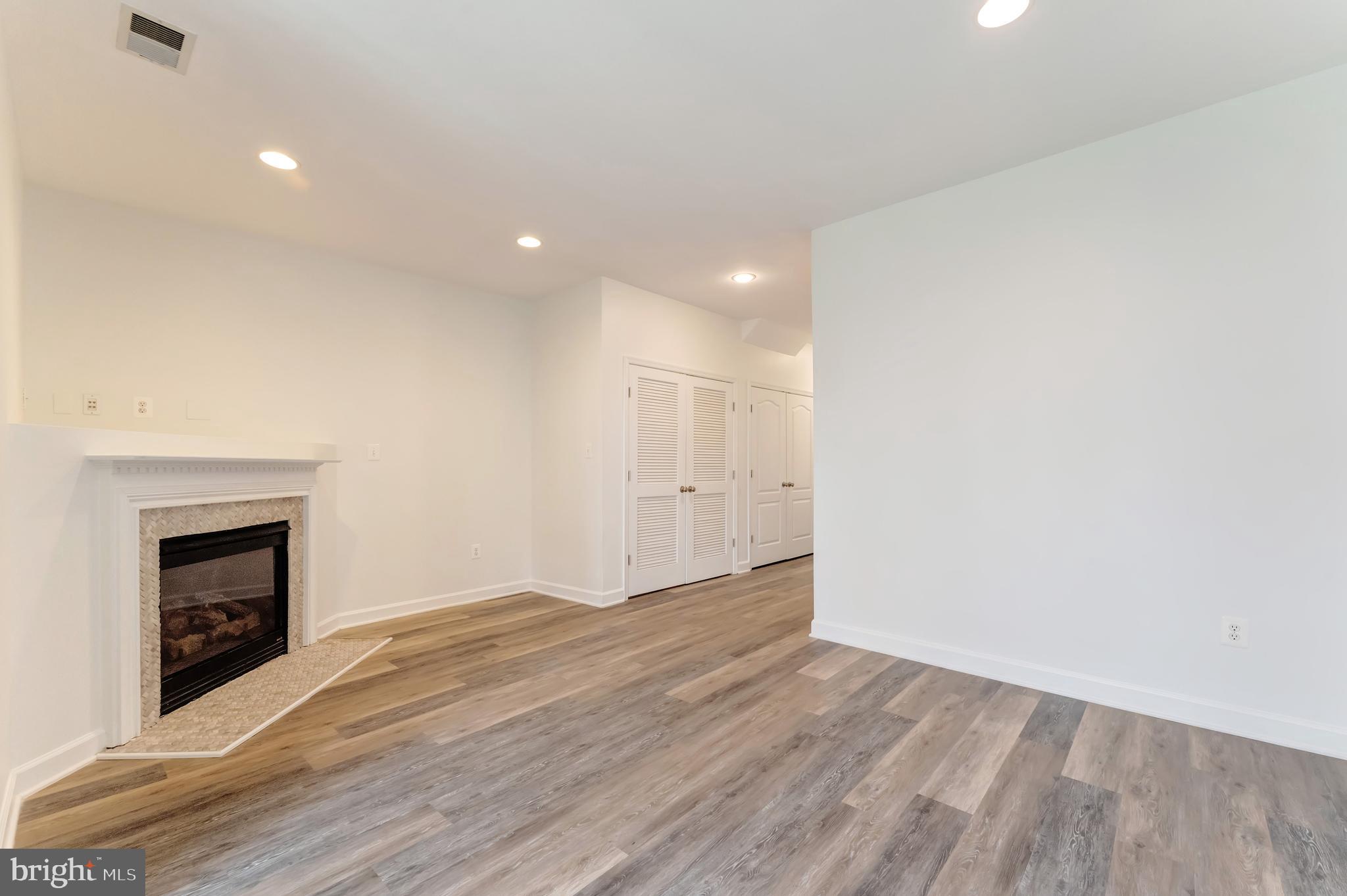 42576 Magellan Sq