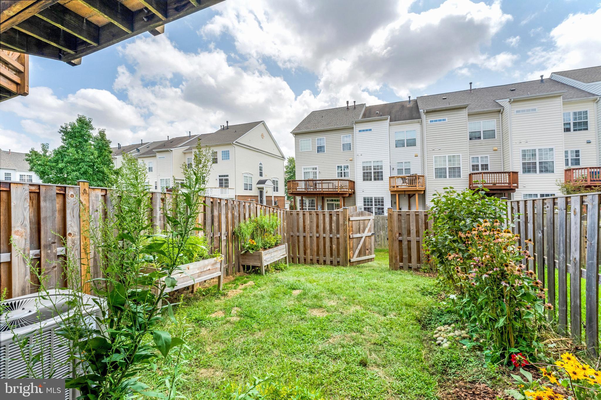 42576 Magellan Sq