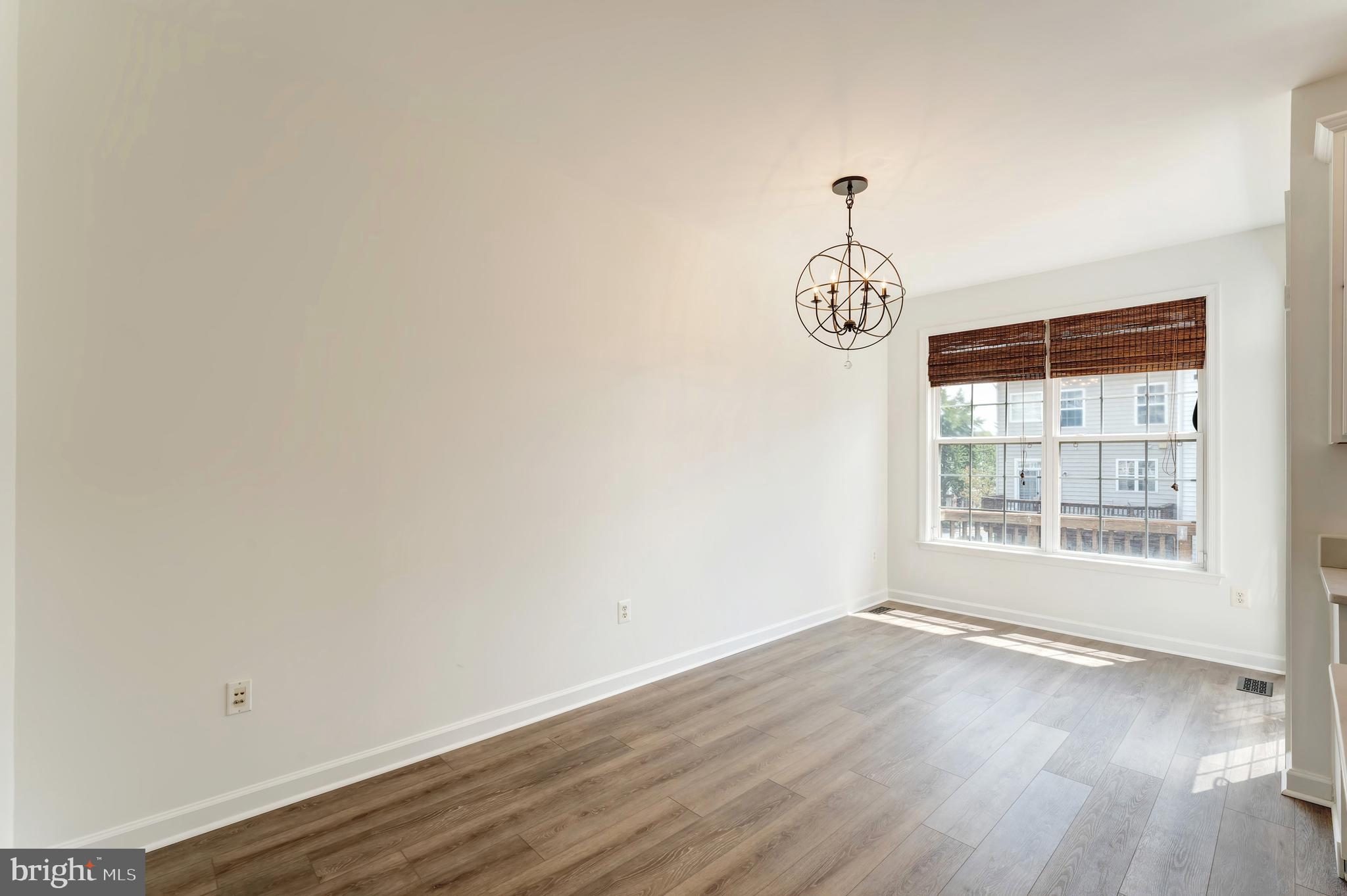 42576 Magellan Sq
