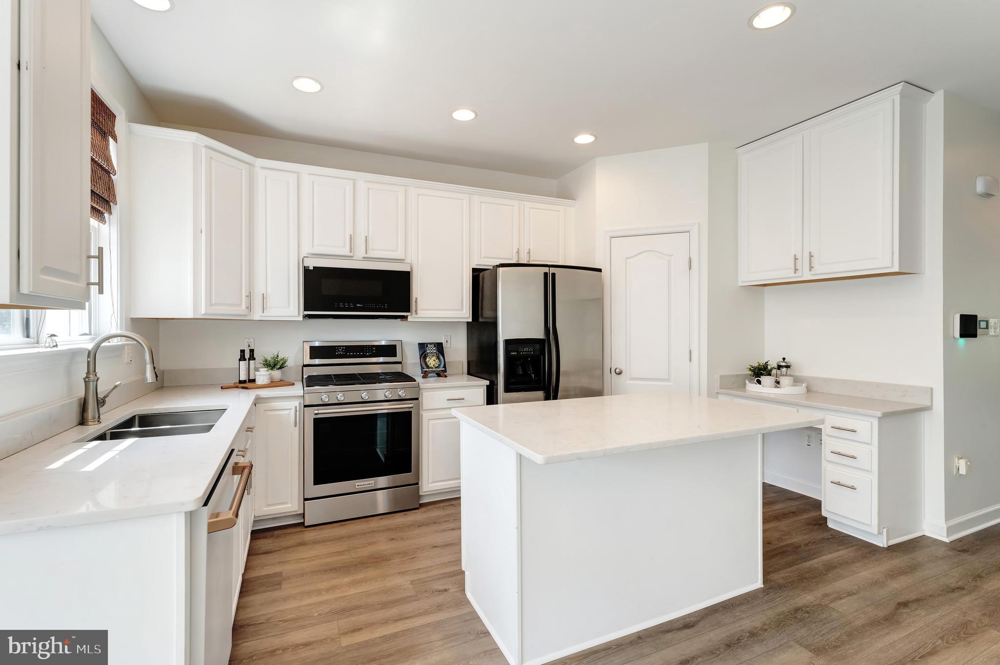 42576 Magellan Sq