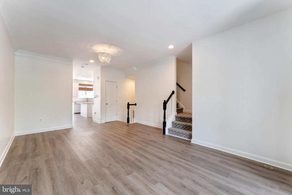42576 Magellan Sq