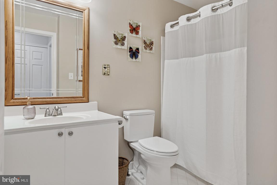 20594 CORNSTALK TERRACE 201