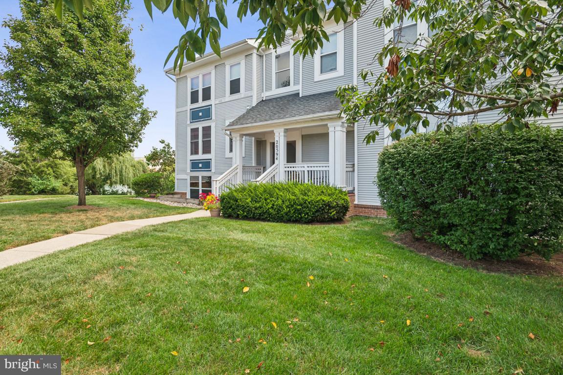 20594 CORNSTALK TERRACE 201