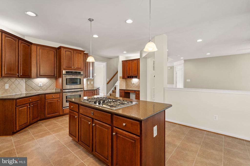 22197 Windy Pine Ct