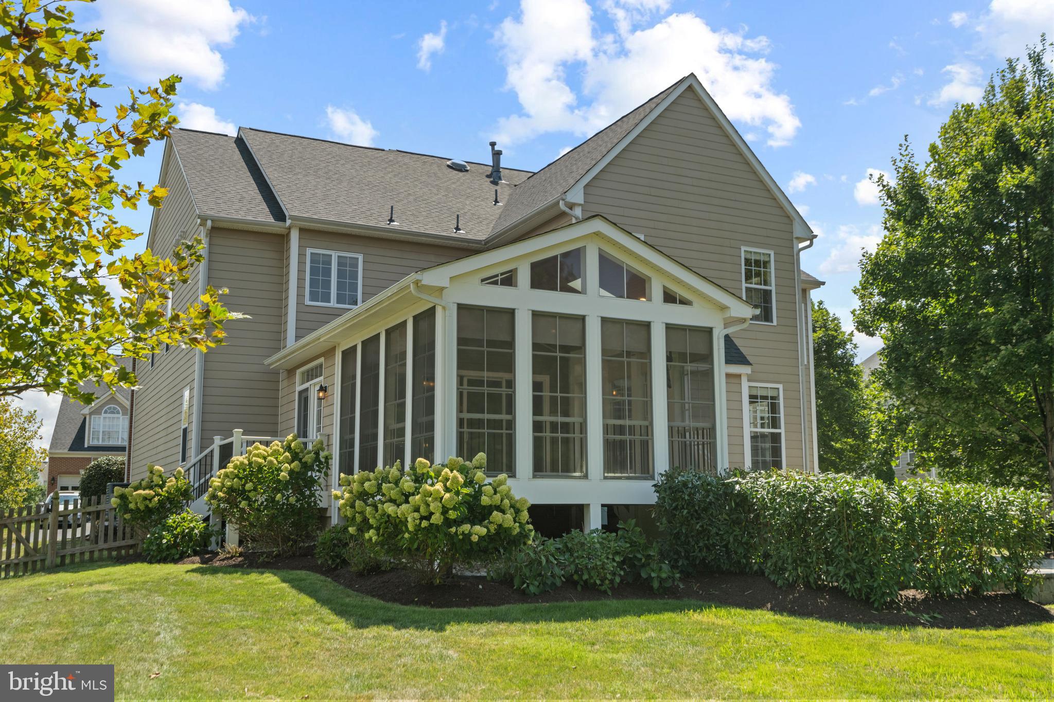 22197 Windy Pine Ct
