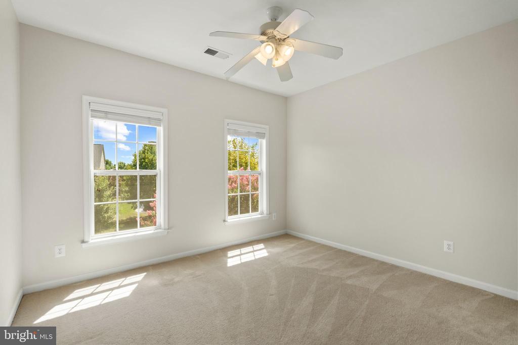 22197 Windy Pine Ct