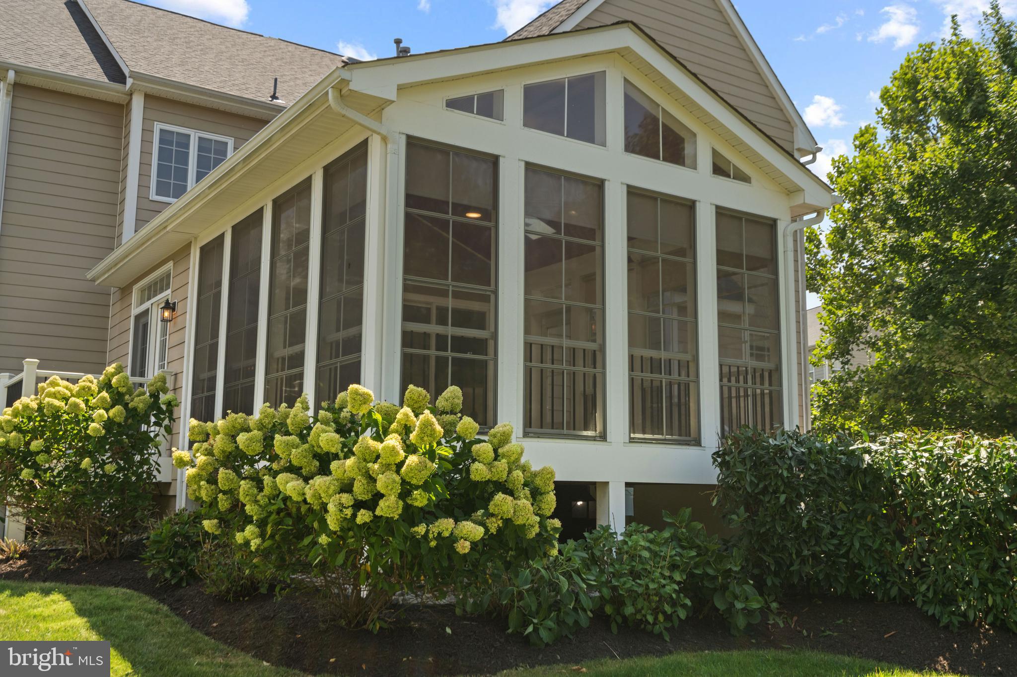 22197 Windy Pine Ct