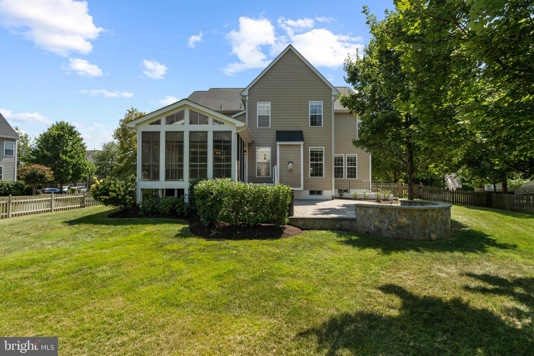 22197 Windy Pine Ct
