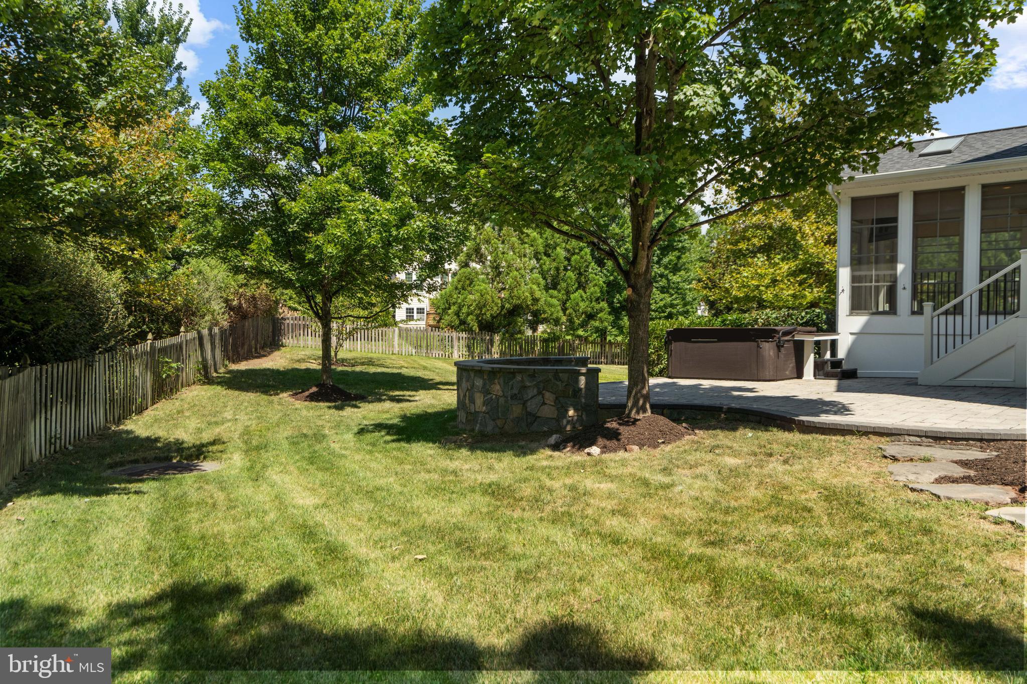 22197 Windy Pine Ct