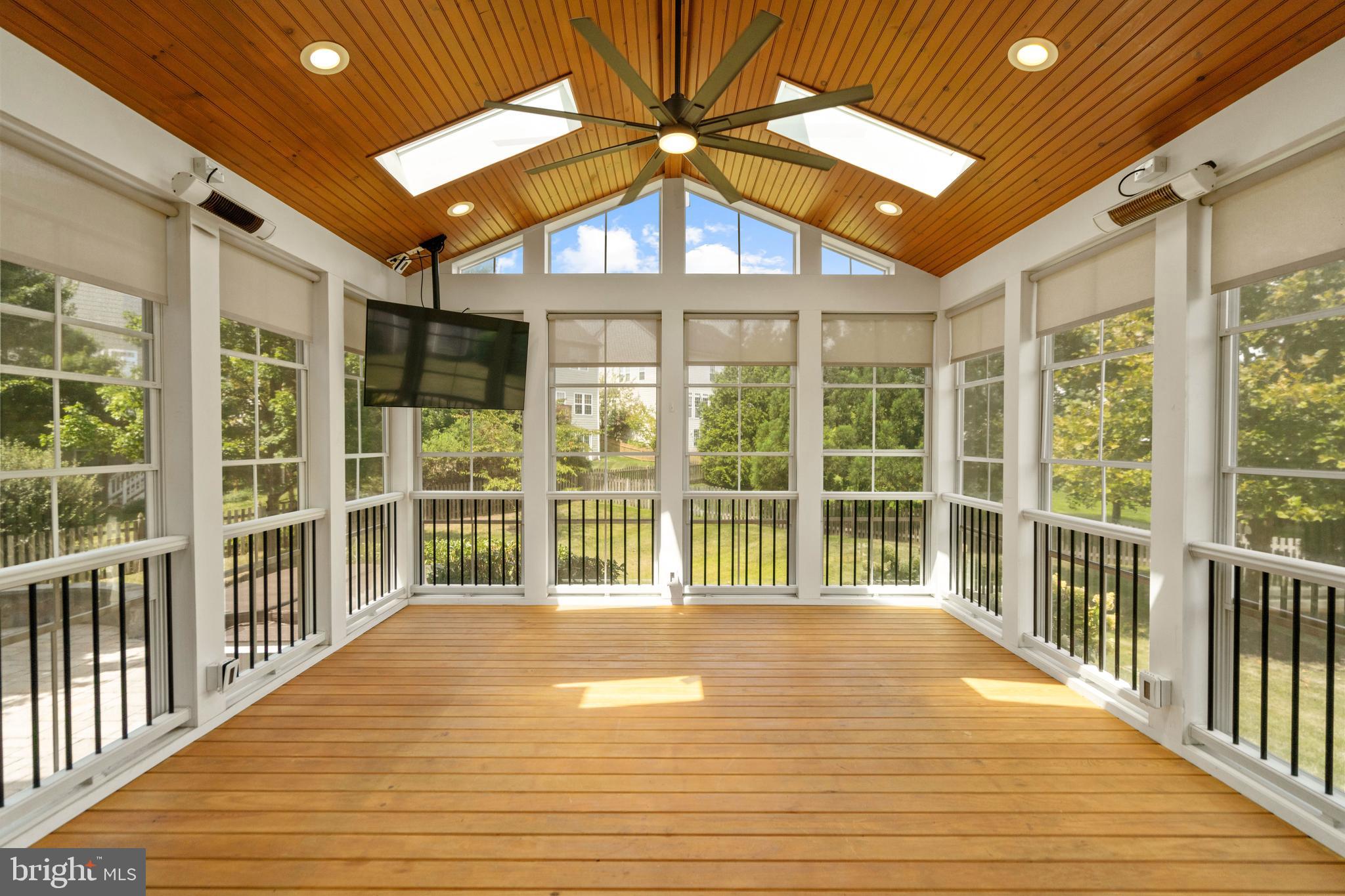 22197 Windy Pine Ct