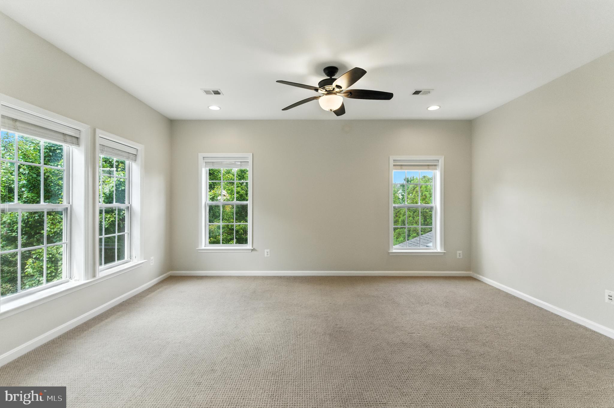 22197 Windy Pine Ct