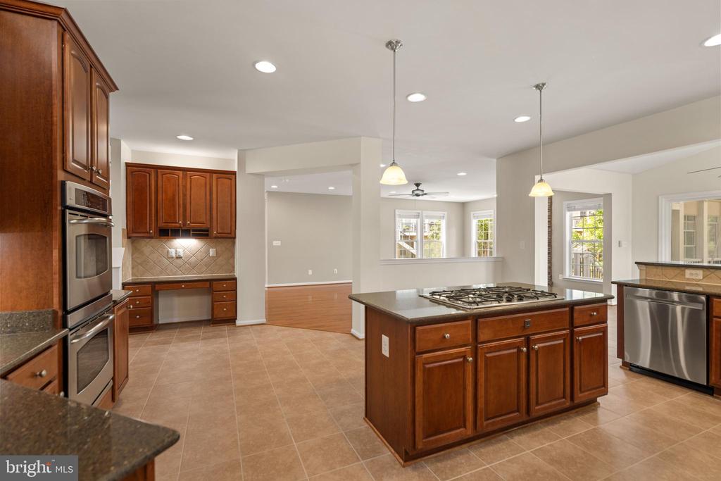 22197 Windy Pine Ct