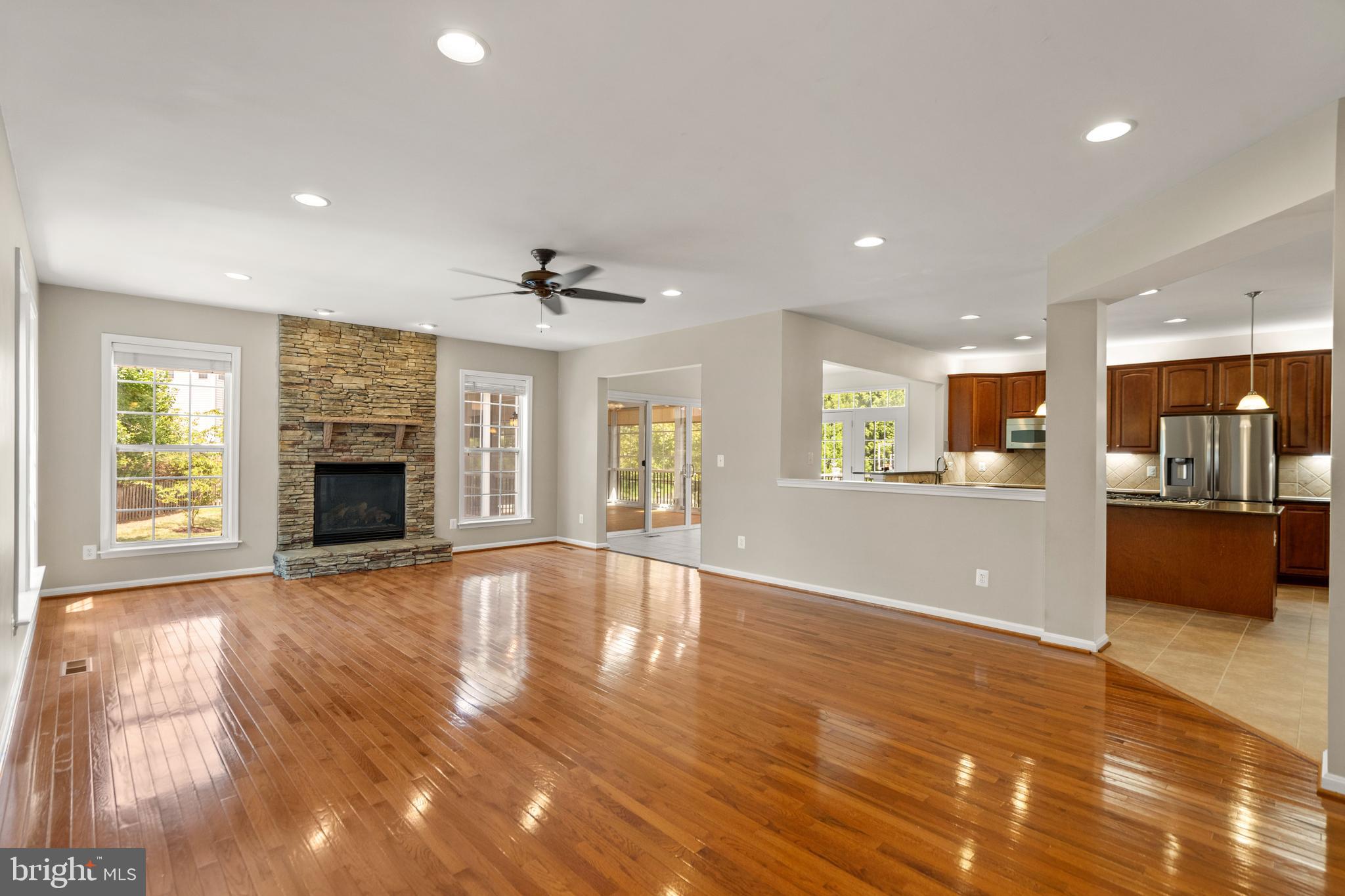 22197 Windy Pine Ct