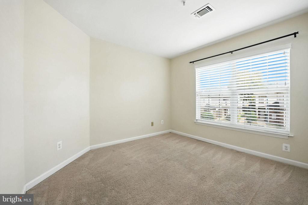 45061 Brae Ter #202