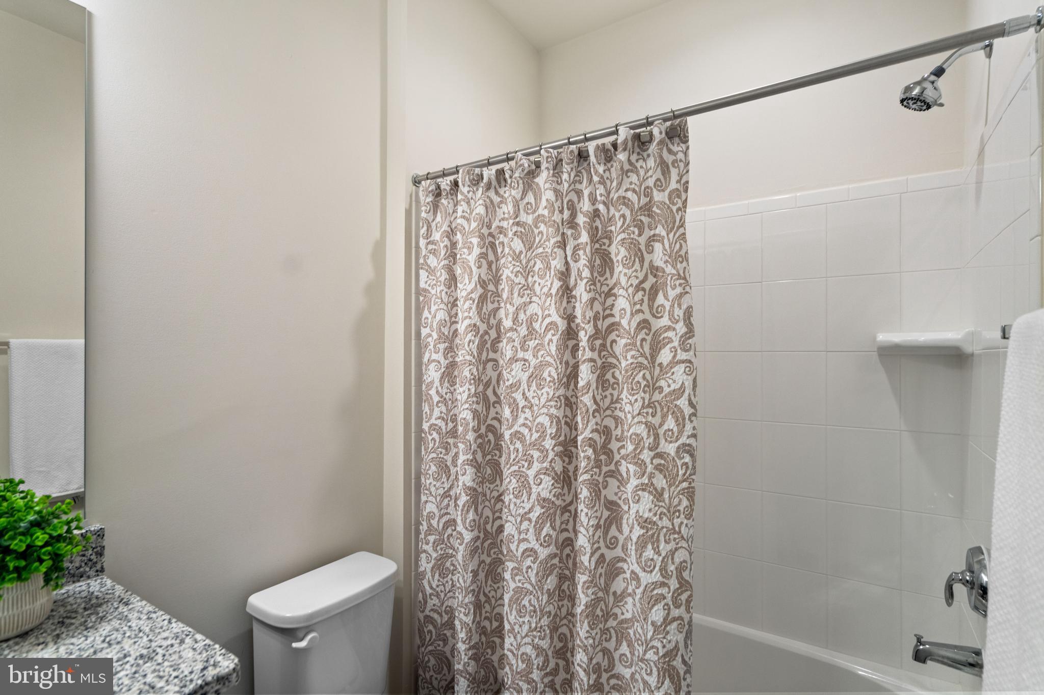 23393 EPPERSON SQUARE