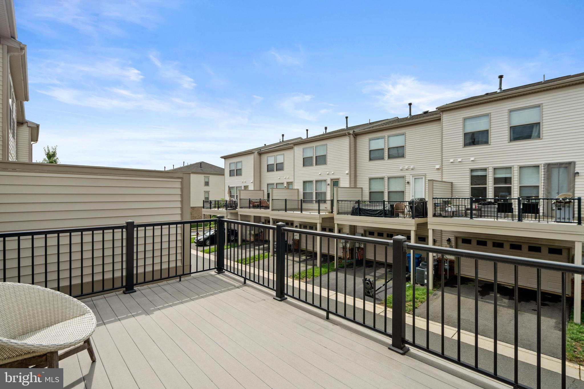 23393 EPPERSON SQUARE