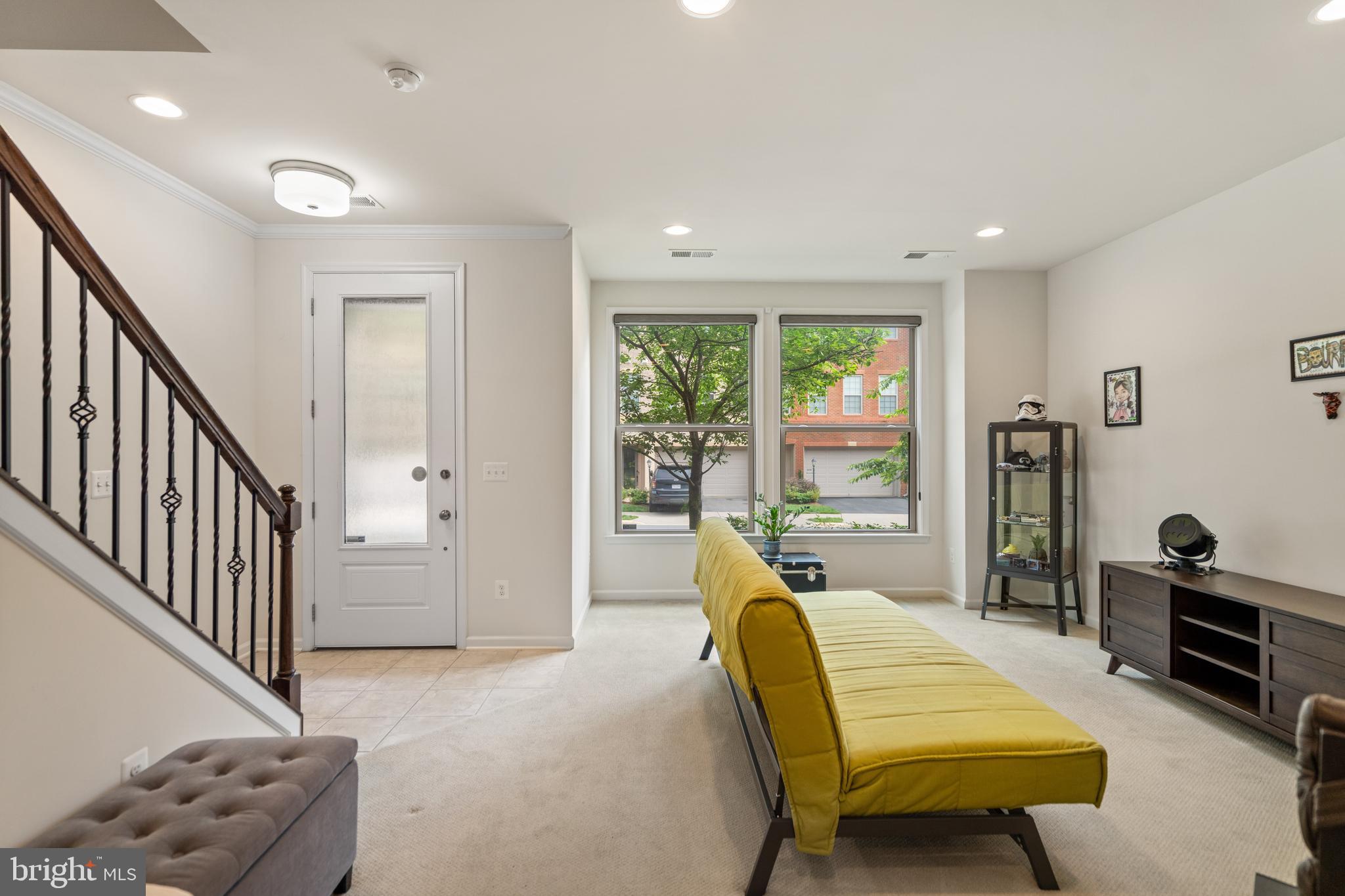 23393 EPPERSON SQUARE