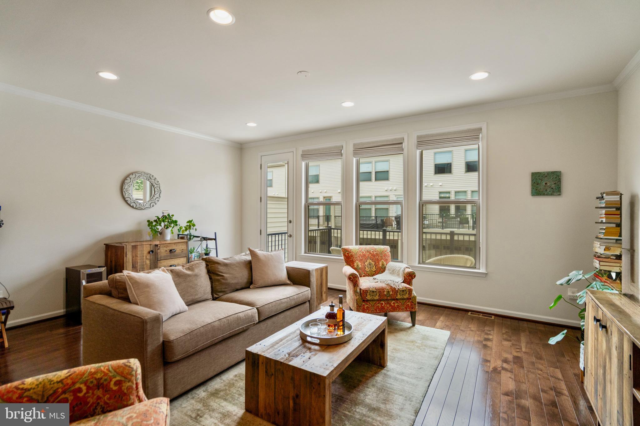 23393 EPPERSON SQUARE