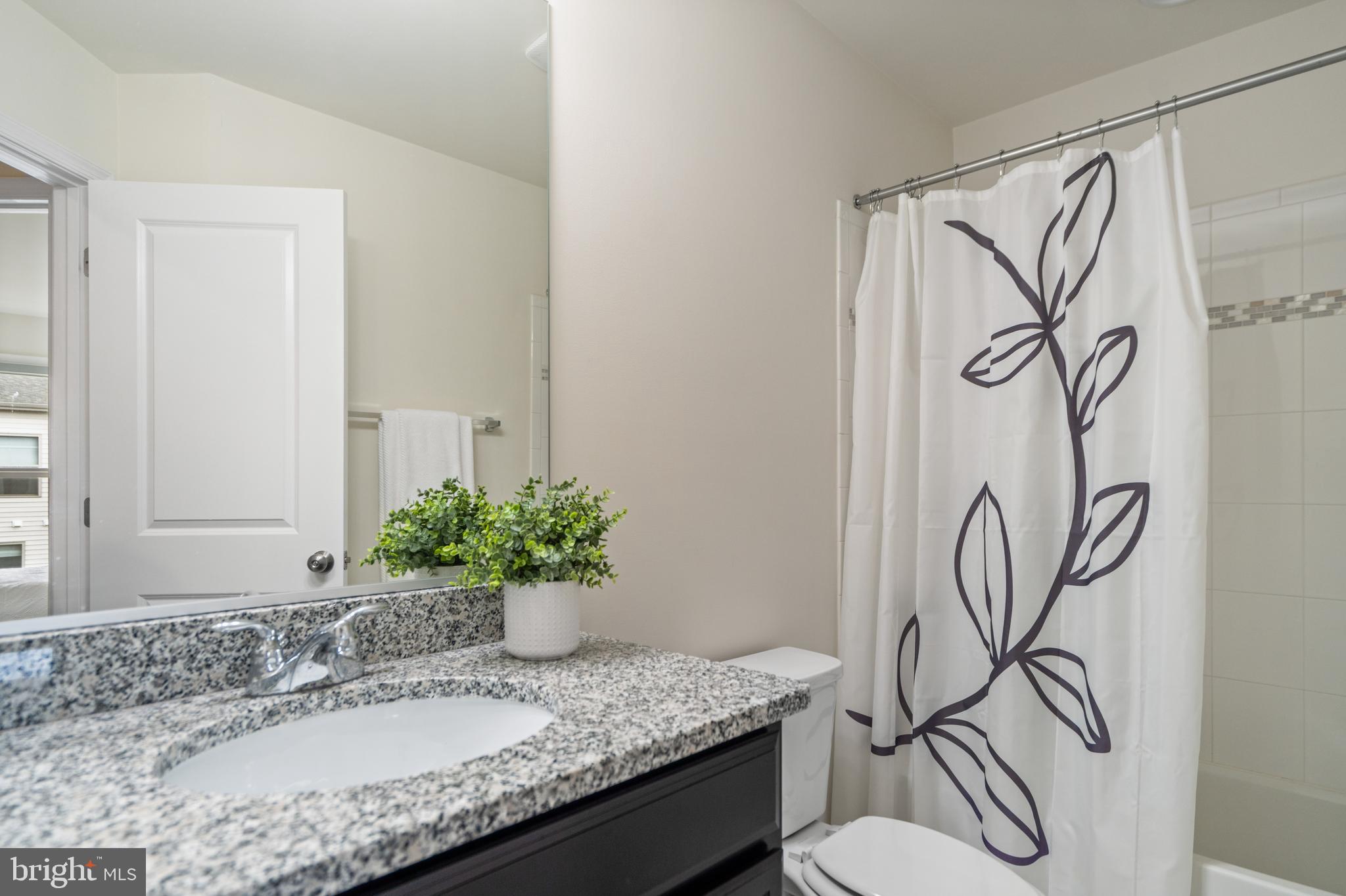 23393 EPPERSON SQUARE