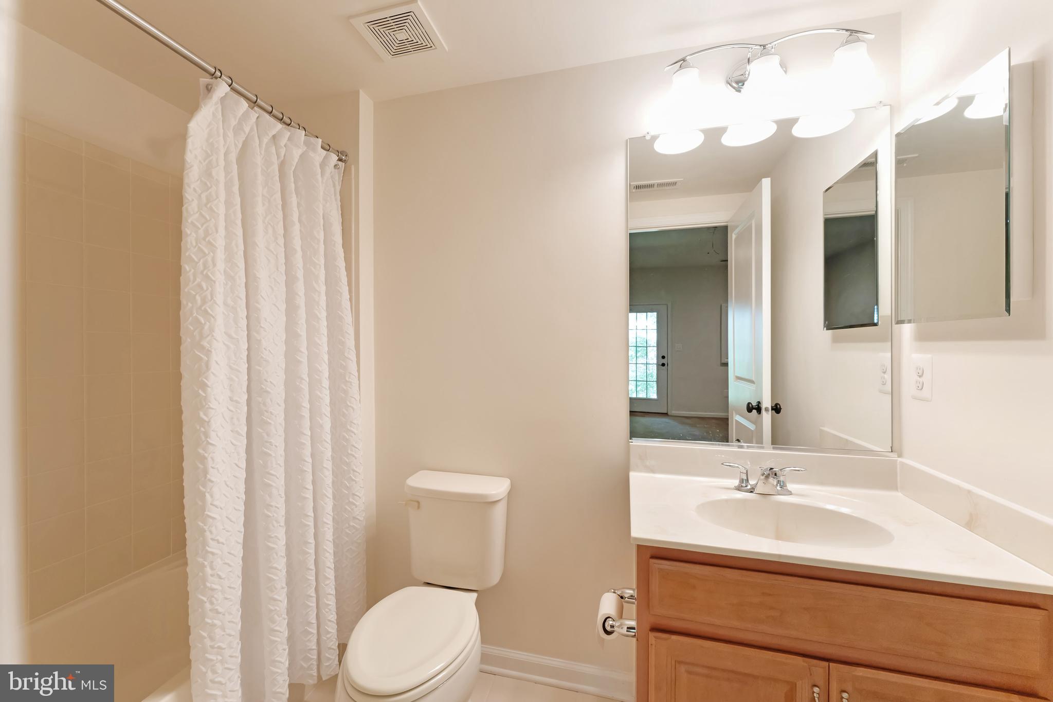 42824 EDGEGROVE HEIGHTS TERRACE