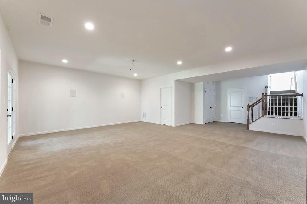 42824 EDGEGROVE HEIGHTS TERRACE