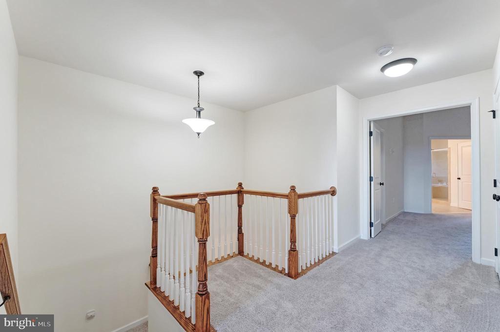 42824 EDGEGROVE HEIGHTS TERRACE