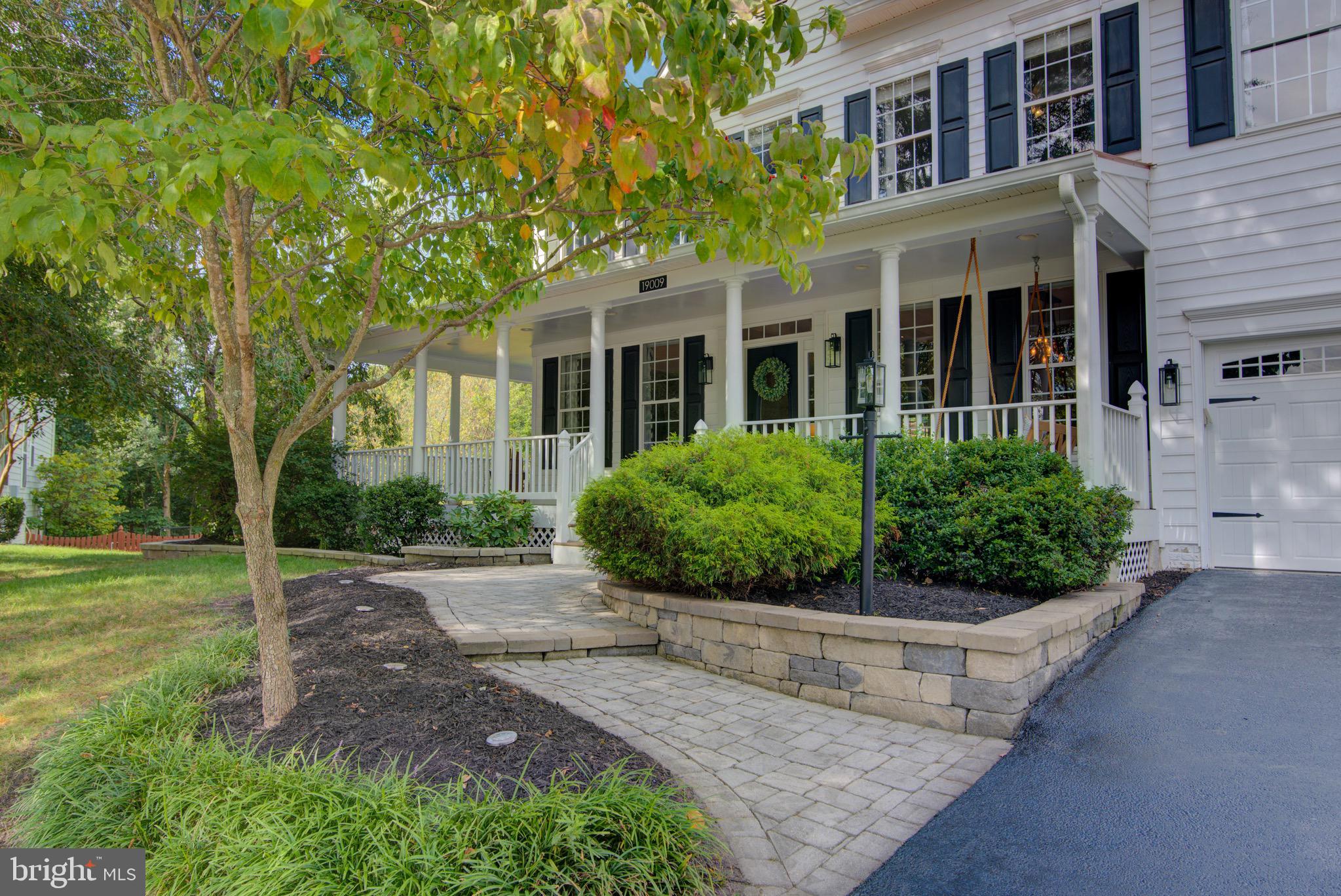 19009 CASTLEGUARD COURT