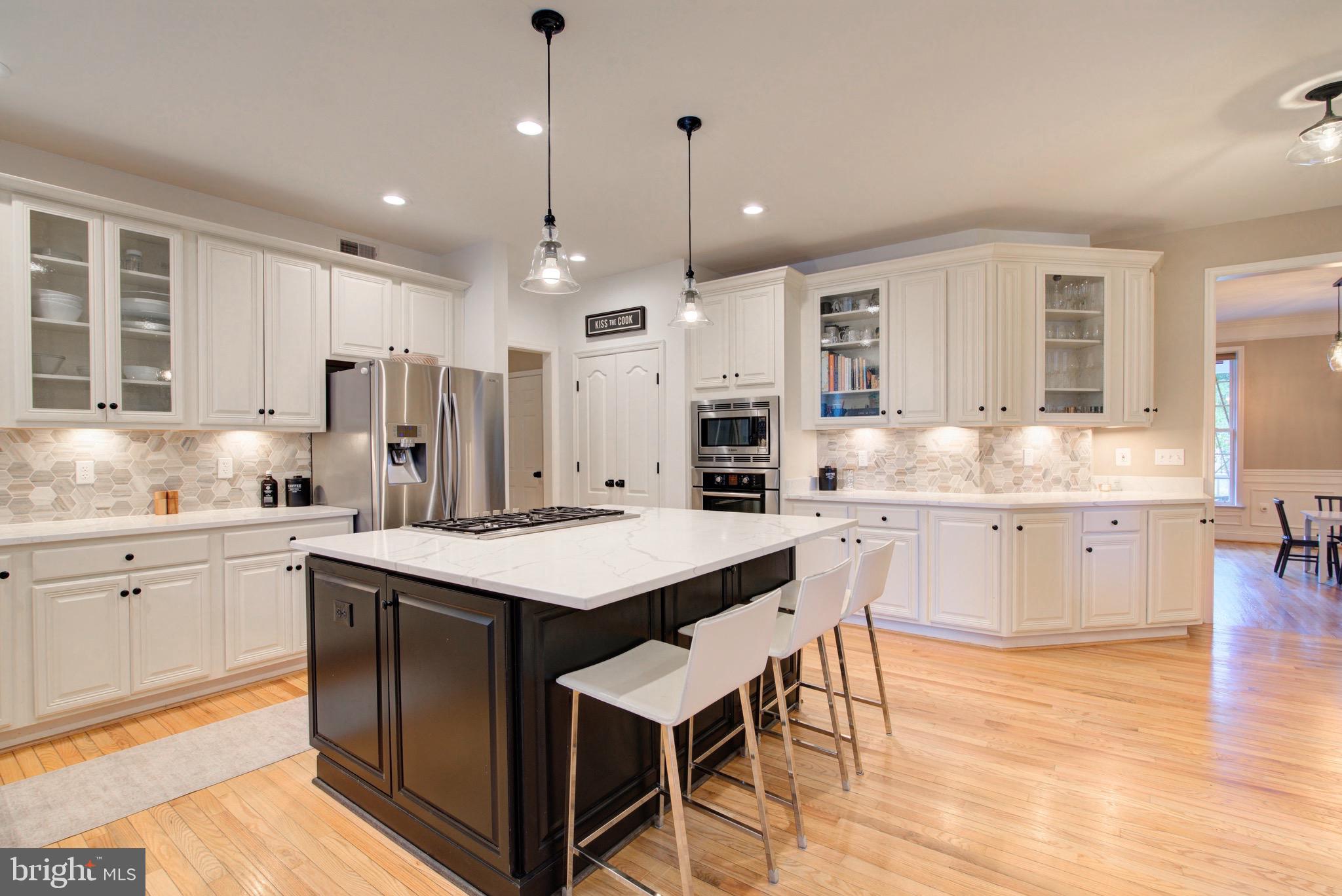 19009 CASTLEGUARD COURT