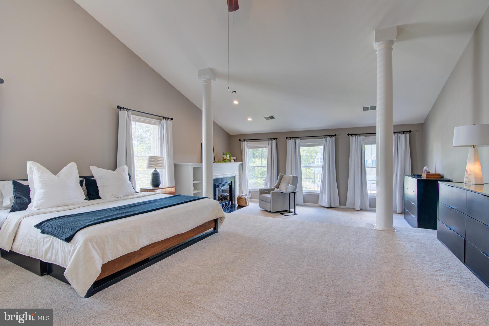 19009 CASTLEGUARD COURT