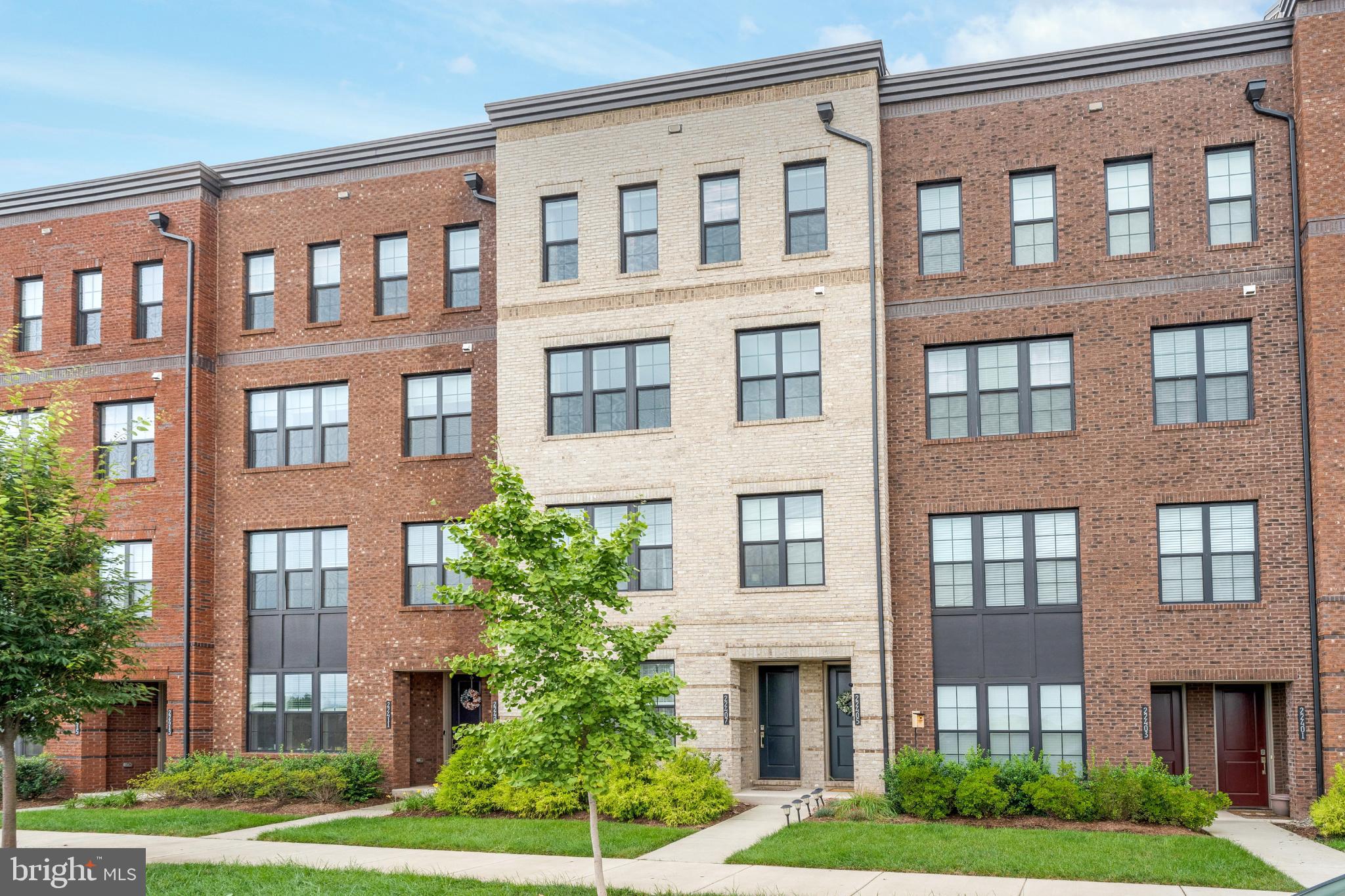 22405 CLAUDE MOORE DRIVE