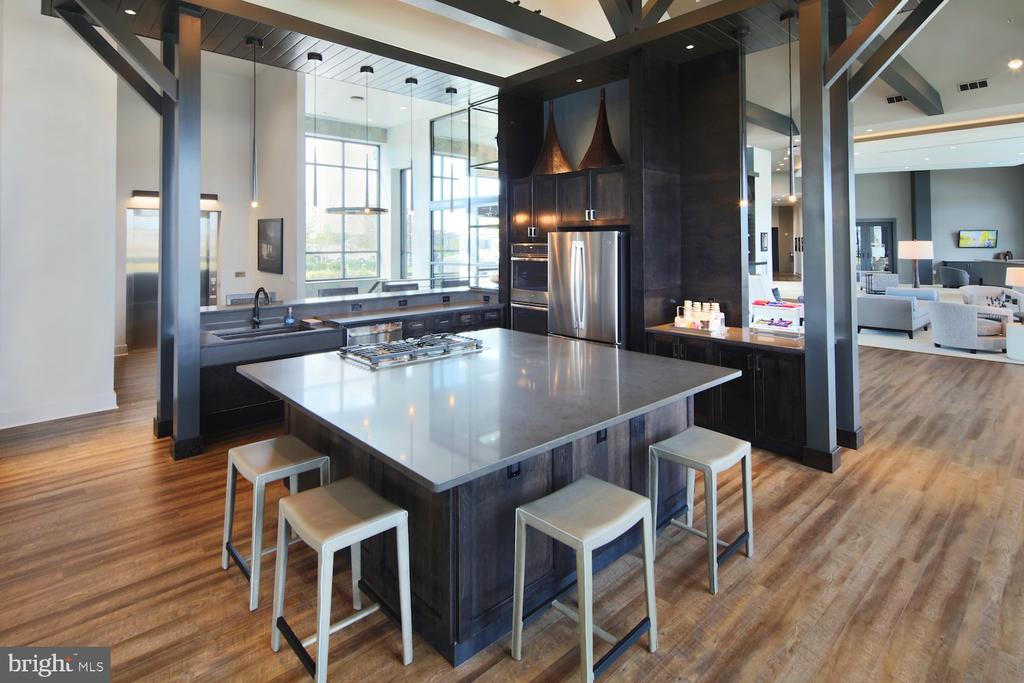 23631 HAVELOCK WALK TERRACE 220