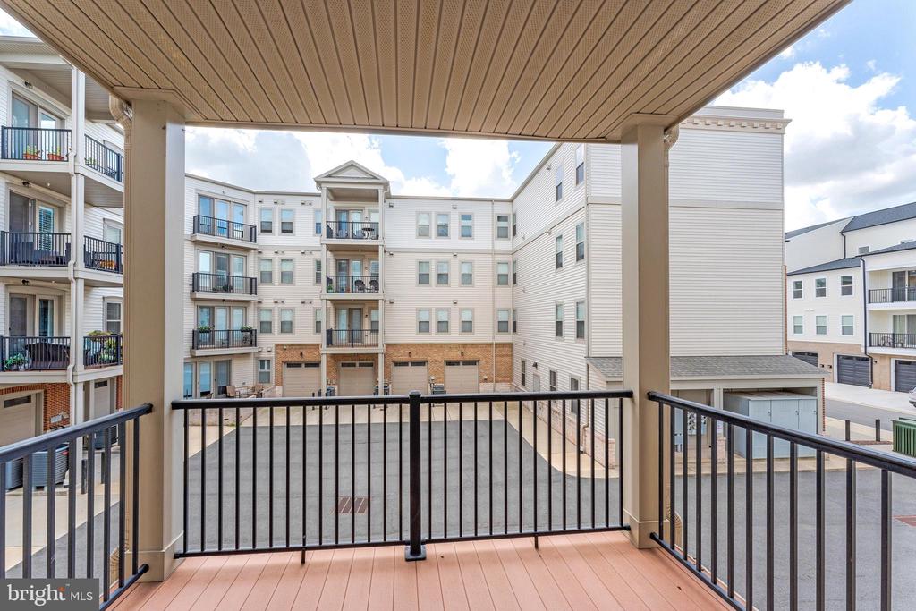 23631 HAVELOCK WALK TERRACE 220