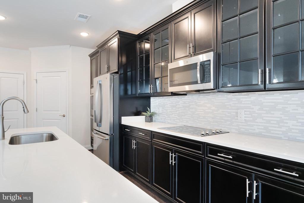 23631 HAVELOCK WALK TERRACE 220