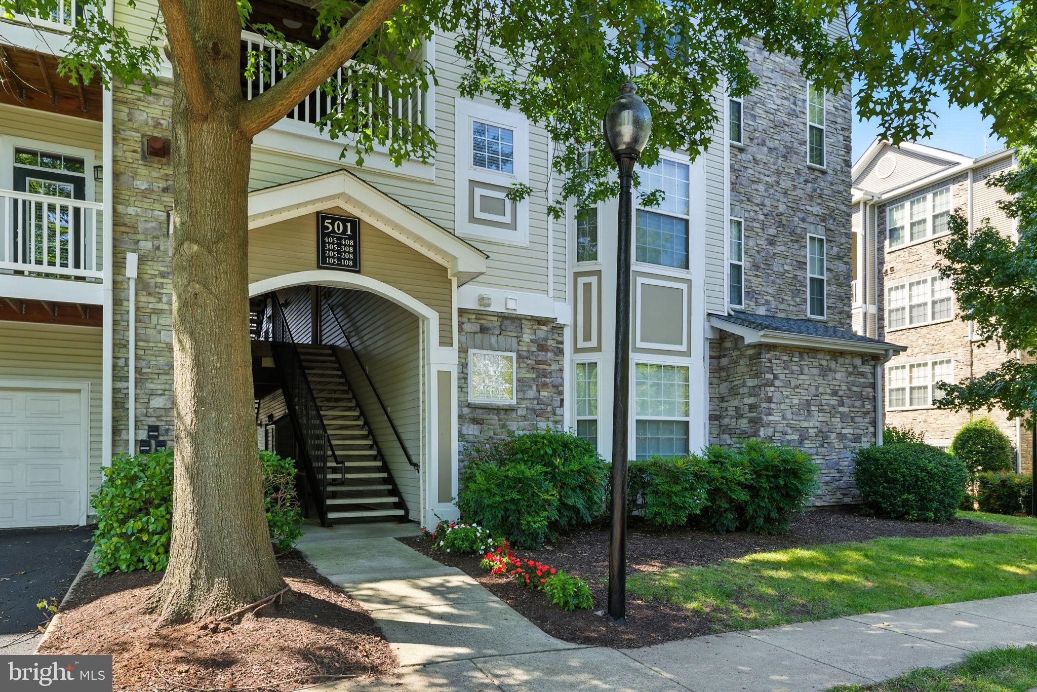 501 SUNSET VIEW TERRACE SE 306