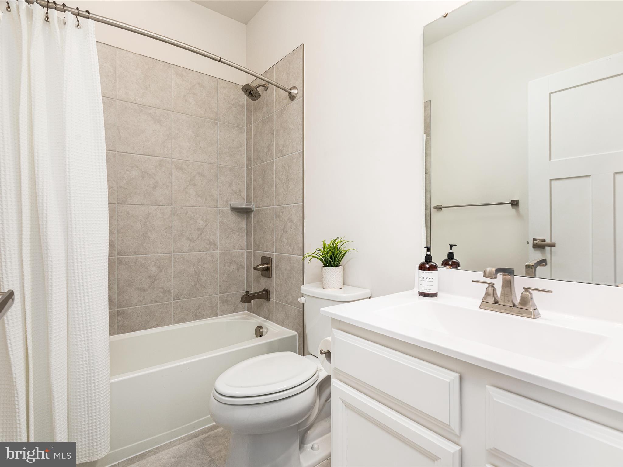 42590 ANTONIA TERRACE