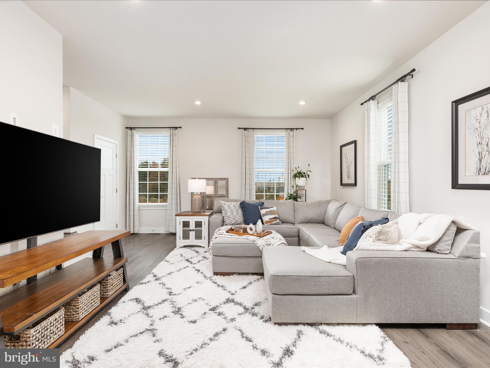 42590 ANTONIA TERRACE