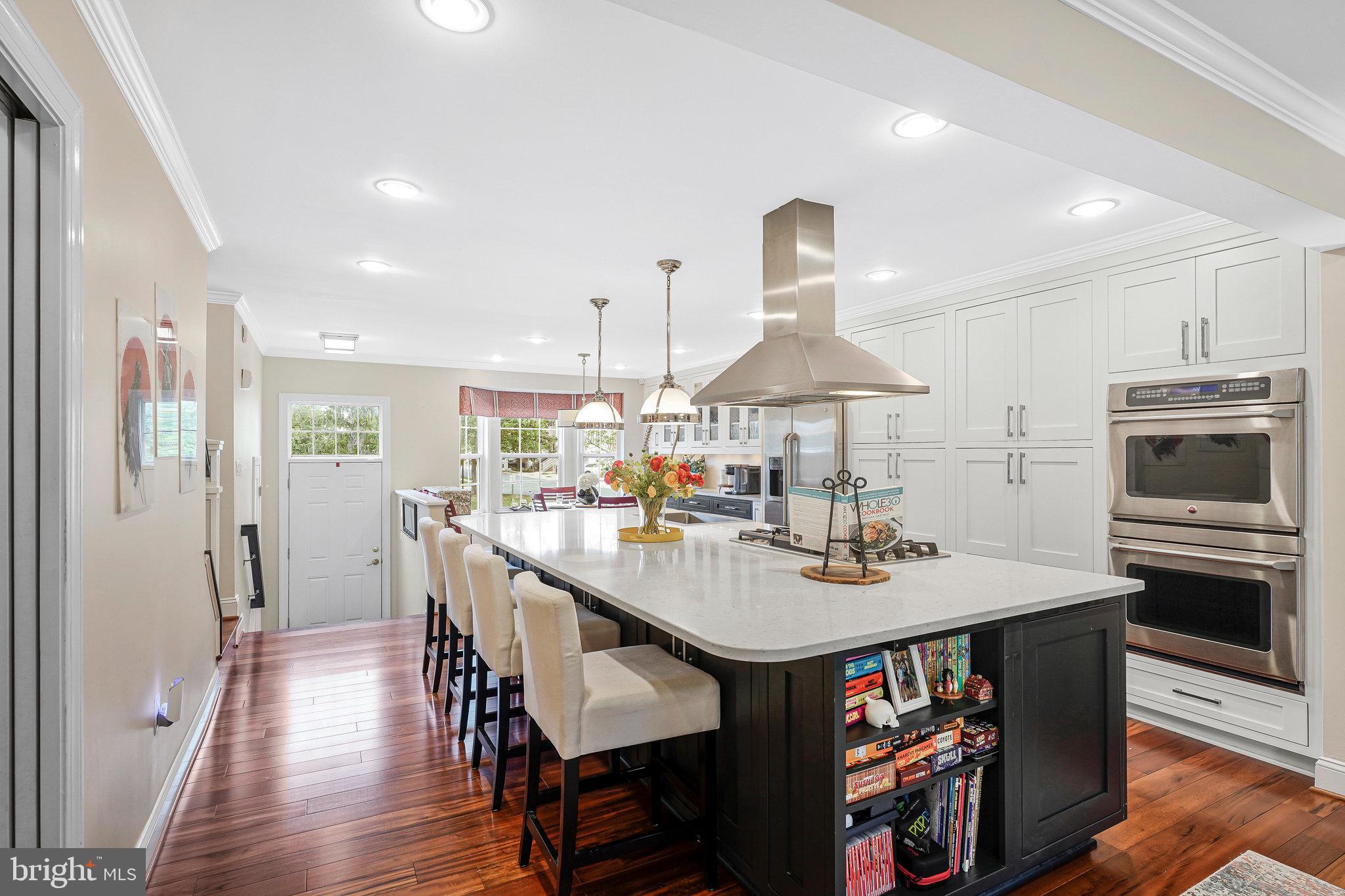110 SPENCER TERRACE SE