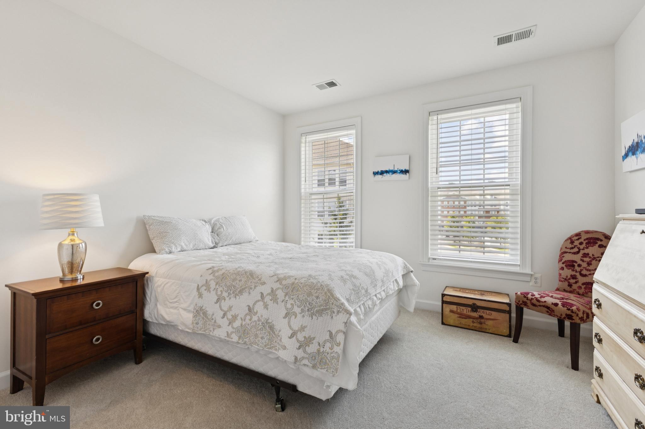 44485 CHAMBERLAIN TERRACE 200