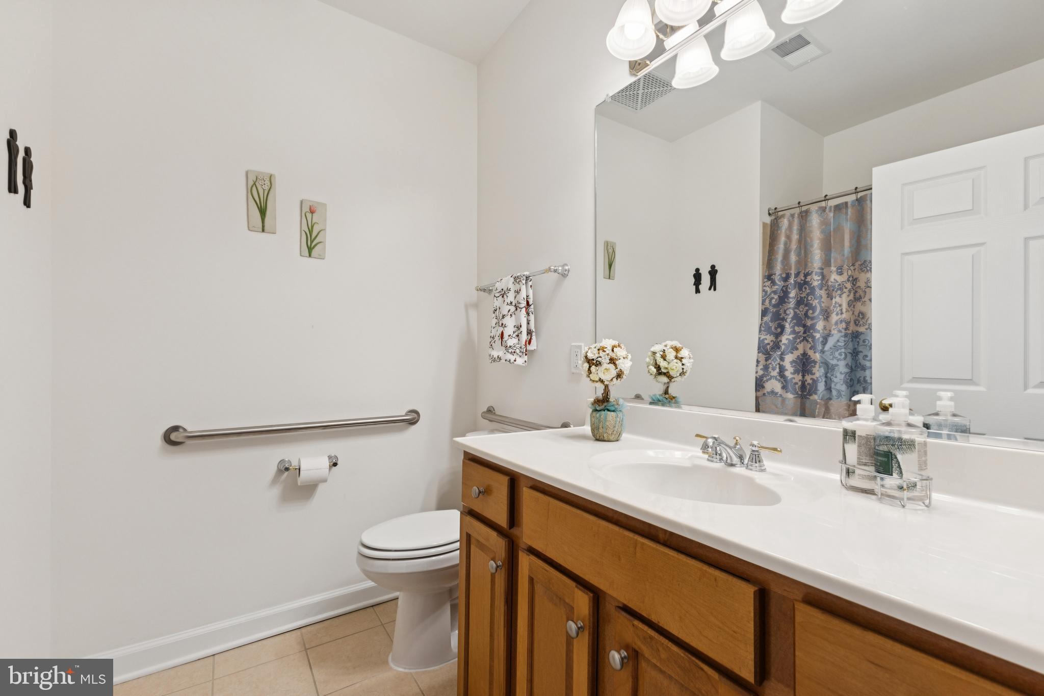 44485 CHAMBERLAIN TERRACE 200