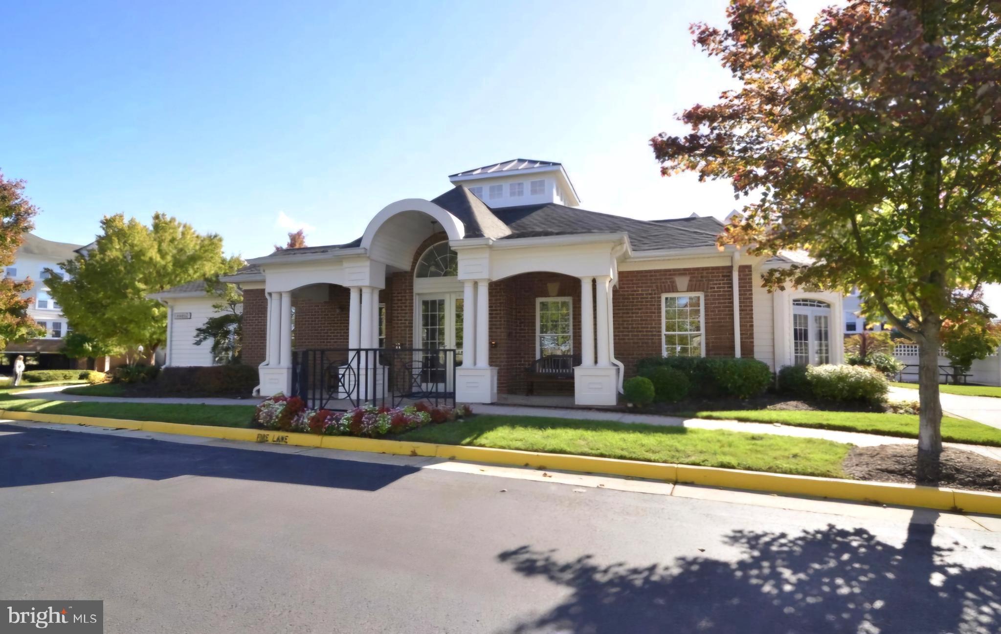 44485 CHAMBERLAIN TERRACE 200