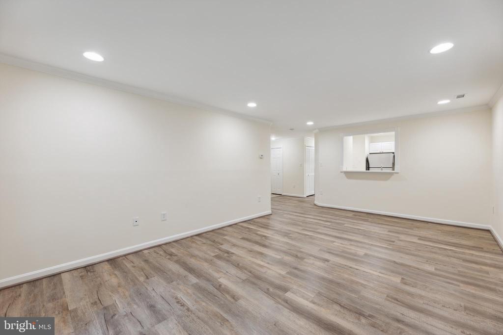 20604 CORNSTALK TERRACE 101