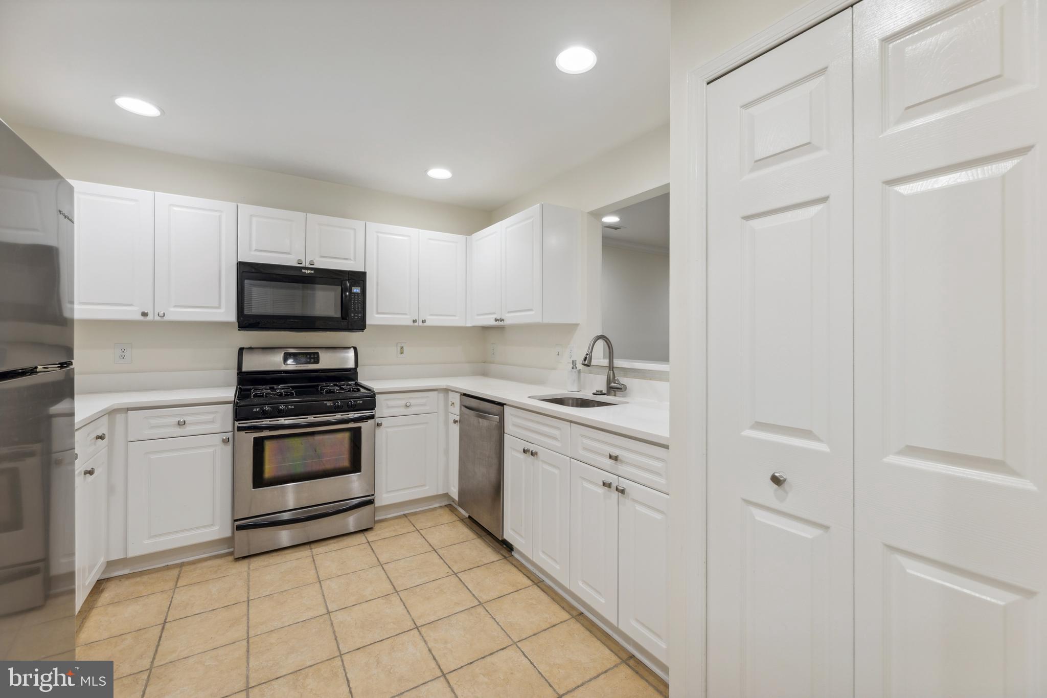 20604 CORNSTALK TERRACE 101