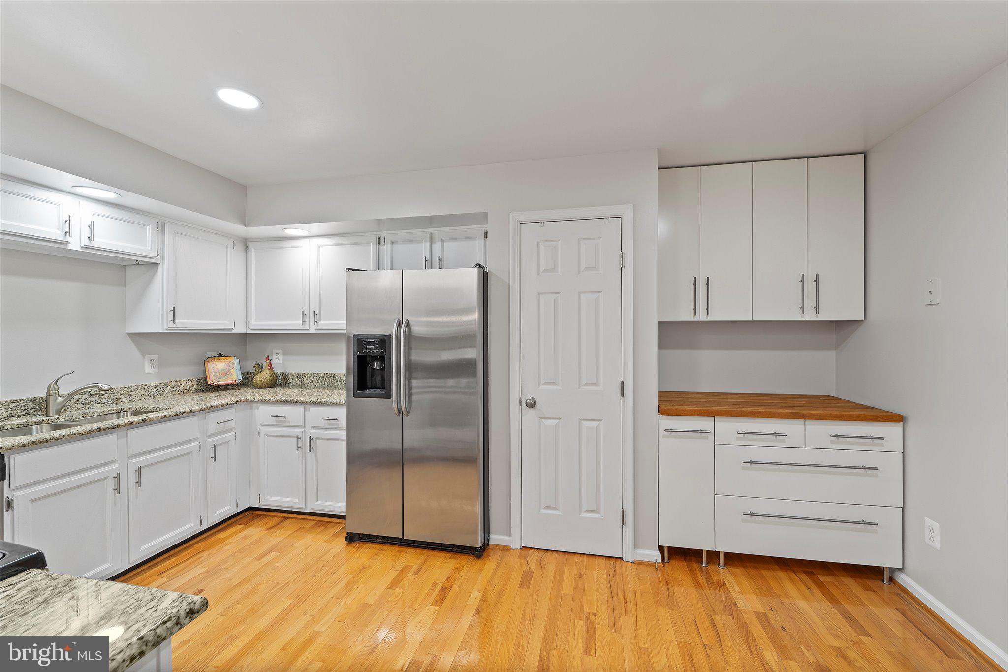 46574 BROADSPEAR