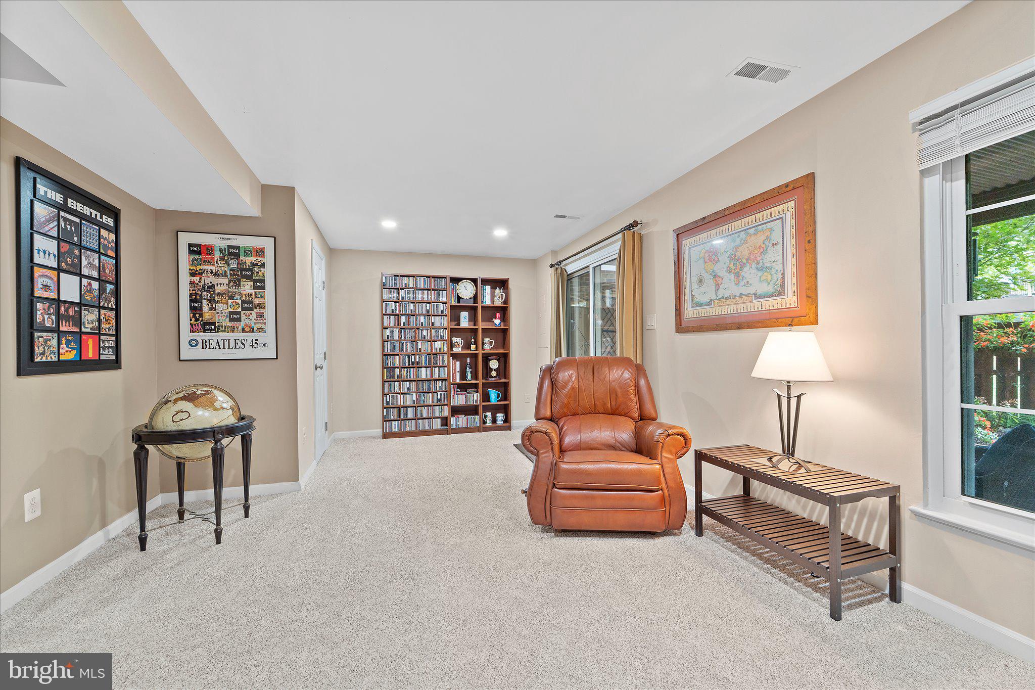 46574 BROADSPEAR